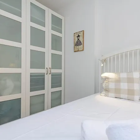 Wintowinrentals Genial Apartamento, Centrico Y Silencioso Malaga Exterior photo
