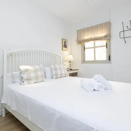 Wintowinrentals Genial Apartamento, Centrico Y Silencioso Malaga Exterior photo